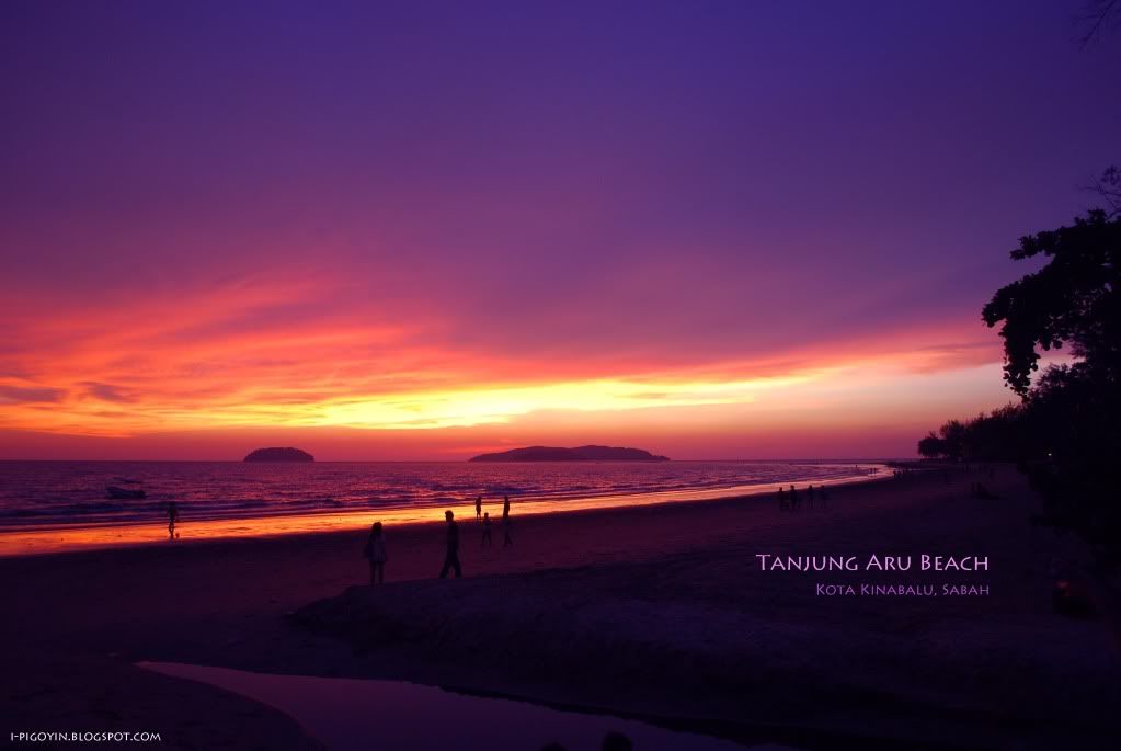 Sunset at Tanjung Aru Beach, KK Sabah