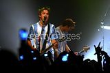 http://i422.photobucket.com/albums/pp310/mcflyworldru/McFly%20in%20Argentina%202009/th_l_a31c9eaec48b4bb6a2f987b3853d0a5e.jpg
