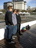 http://i422.photobucket.com/albums/pp310/mcflyworldru/McFly%20in%20Argentina%202009/th_l_c0ec284ce26d4b908e9c48c2912c2511.jpg