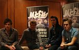 http://i422.photobucket.com/albums/pp310/mcflyworldru/McFly%20in%20Argentina%202009/th_l_d6fee0d8411b4f7d906c90fb773da2cd.jpg