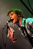 http://i422.photobucket.com/albums/pp310/mcflyworldru/McFly%20in%20Argentina%202009/th_l_e83d965a2c494cdcb4c5d9bd56599619.jpg