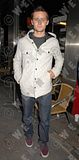 http://i422.photobucket.com/albums/pp310/mcflyworldru/McFly/th_l_5d6f1c2799fa4b24aa989c068c3e1ee7.jpg